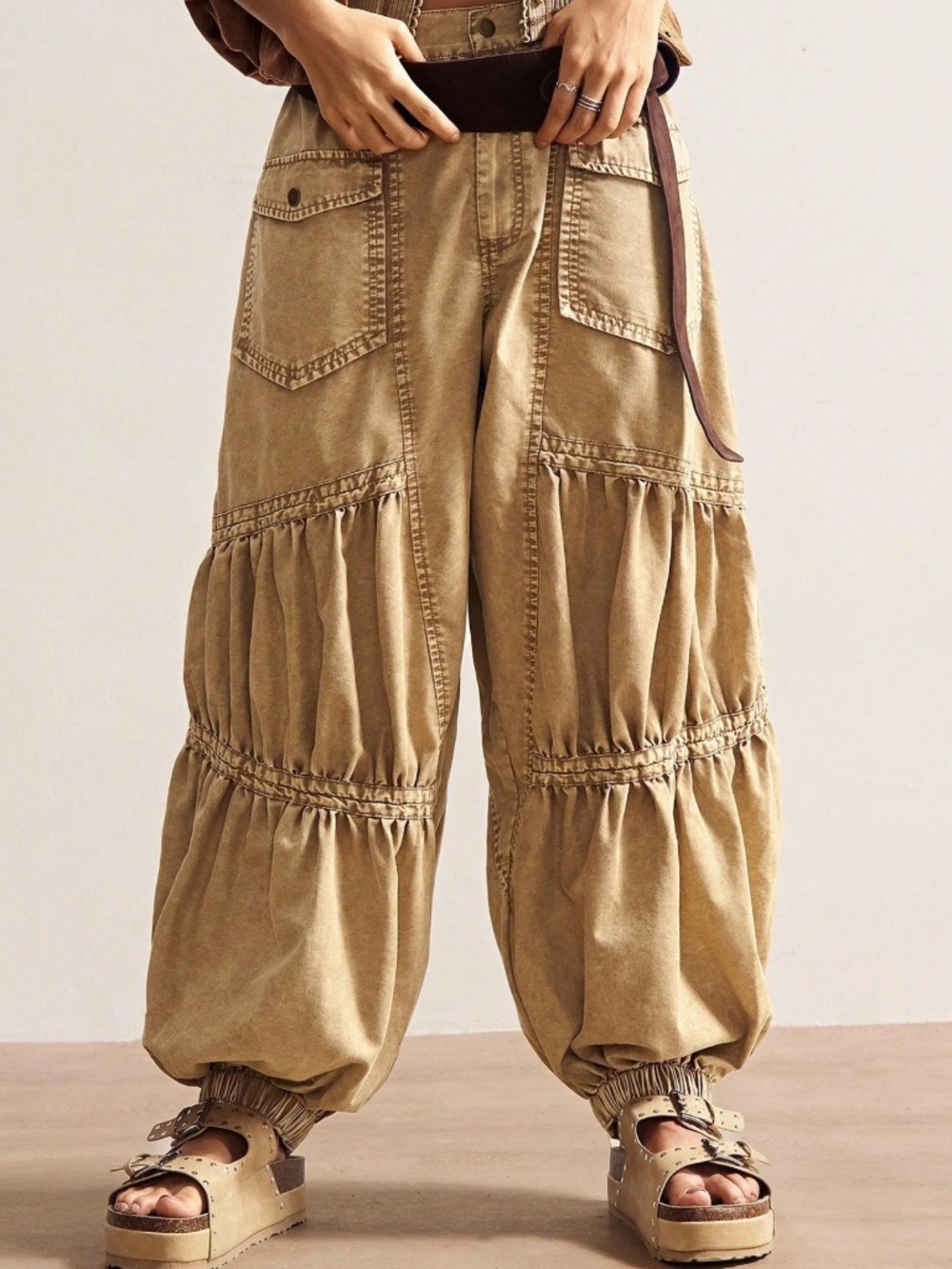 Solid Low Waist Stretchy Waist Baggy Jogger Leg Cotton pants - Picture 3 of 9